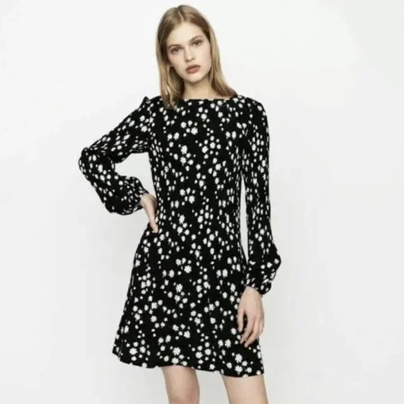 SOLD - Maje Daisy Floral Print Pleated Long Sleeve Crepe Mini
Dress - Picture 3 of 14